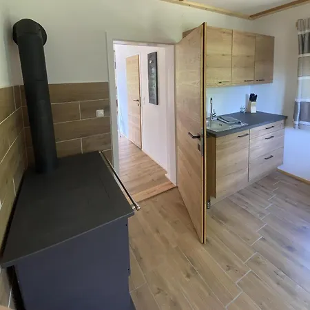 Almhaus Vorleithen Alpstuga *